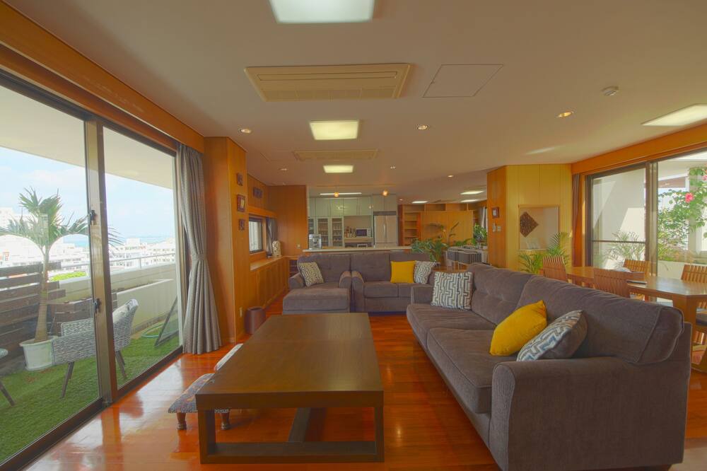Photo of Livingroom in Ginowan