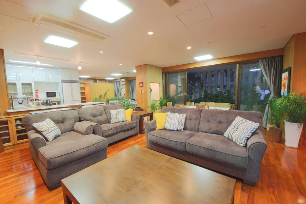 Photo of Livingroom in Ginowan