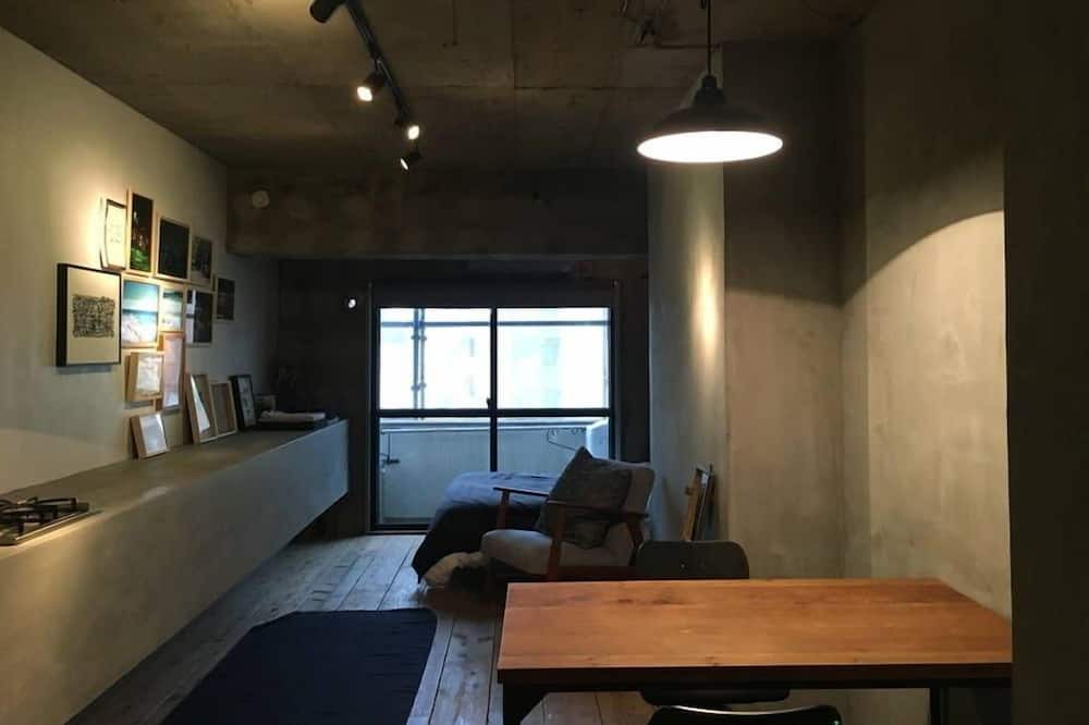 Photo of Others in Tomigaya