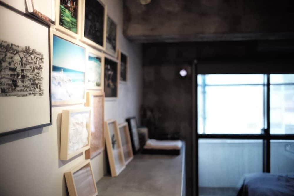 Photo of Others in Tomigaya