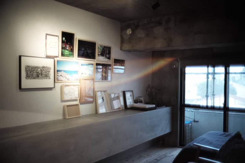 Photo of Others in Tomigaya
