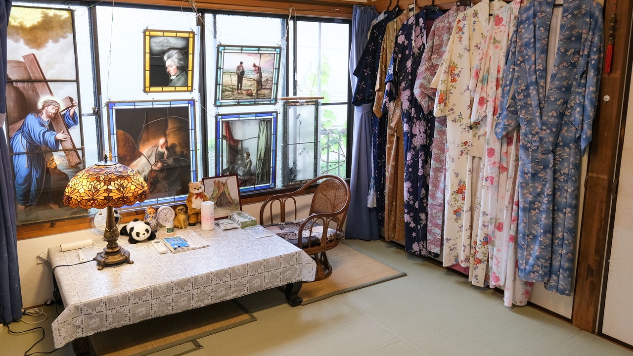 Photo of Others in Nezu