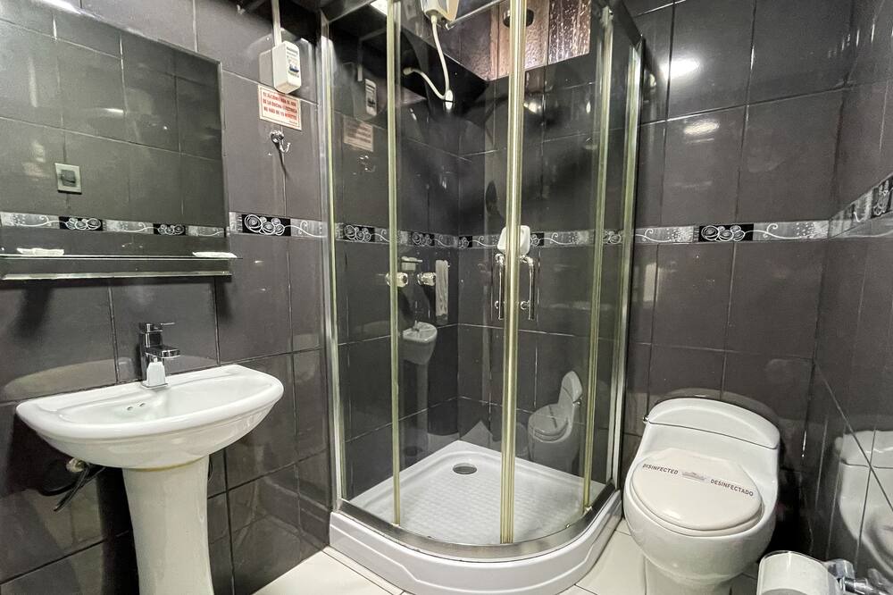 Photo of Bathroom in Jesus Maria