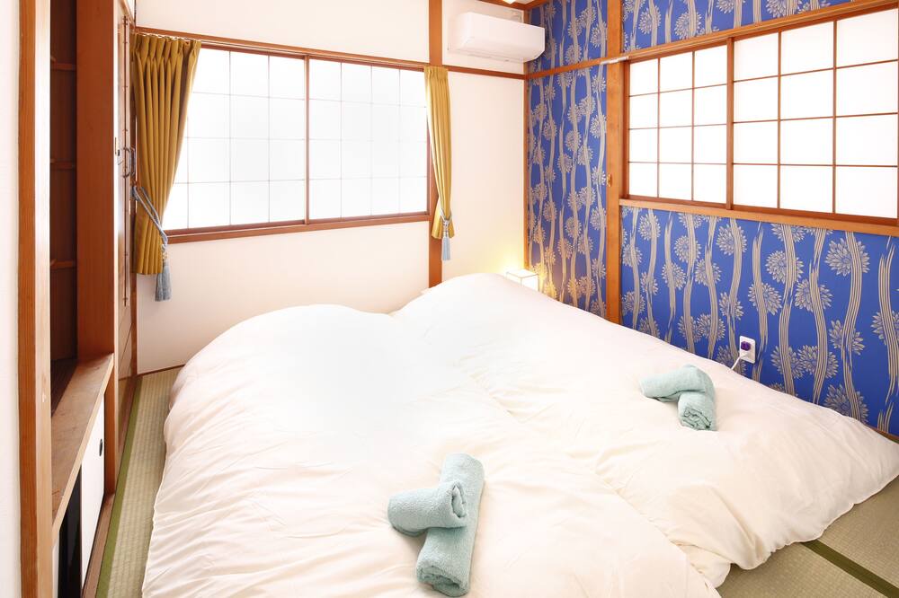 Photo of Bedroom in Higashi Chaya District