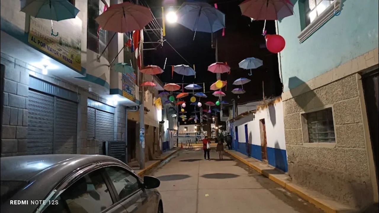 Photo of Others in Paruro