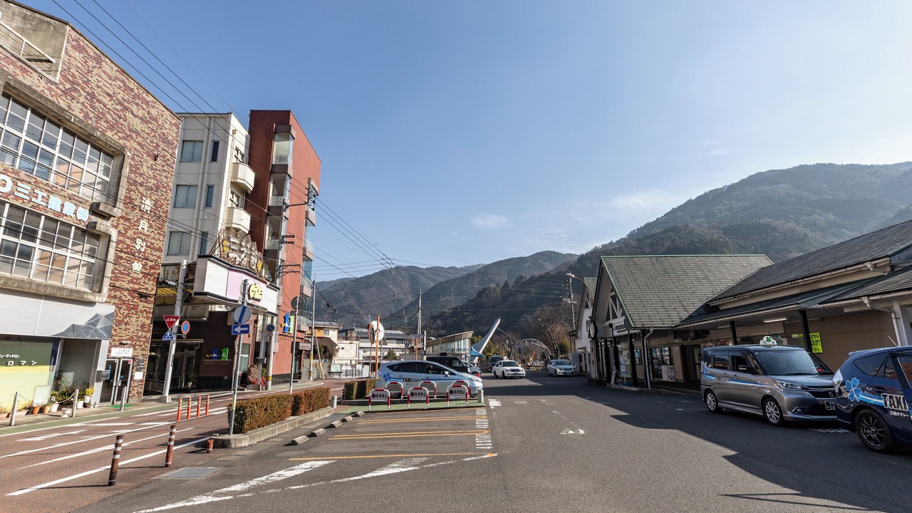 Photo of Others in Miyoshi