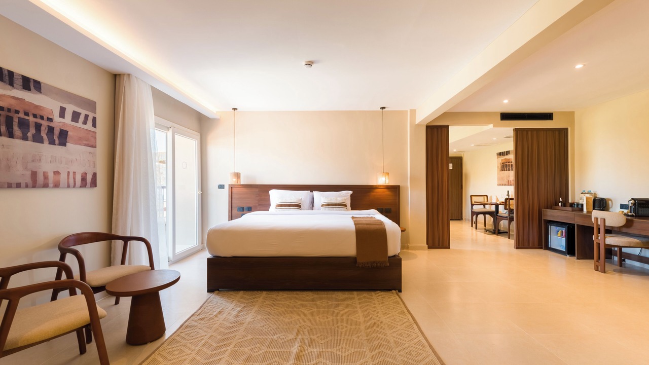 Photo of Bedroom in Corniche Road-Dahar