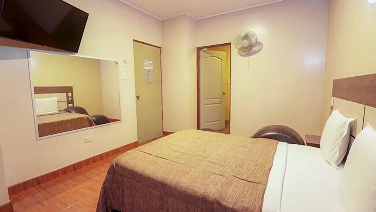 Photo of Bedroom in Lince