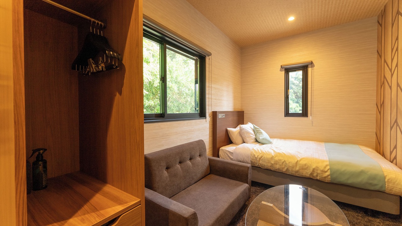 Photo of Bedroom in Inami