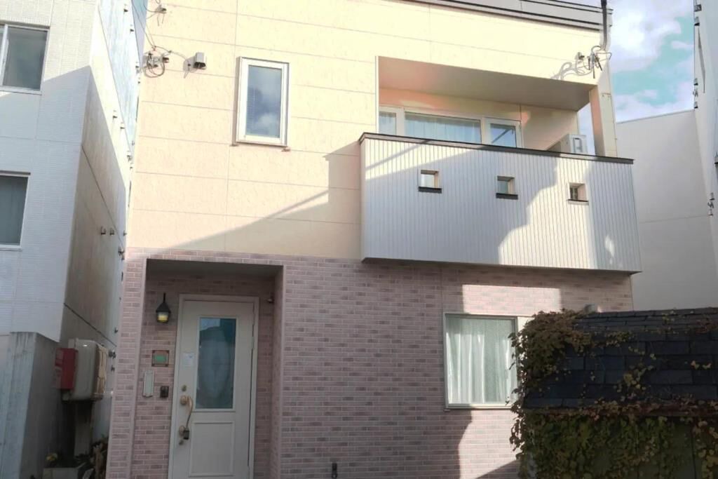 Photo of Outdoor in Higashi