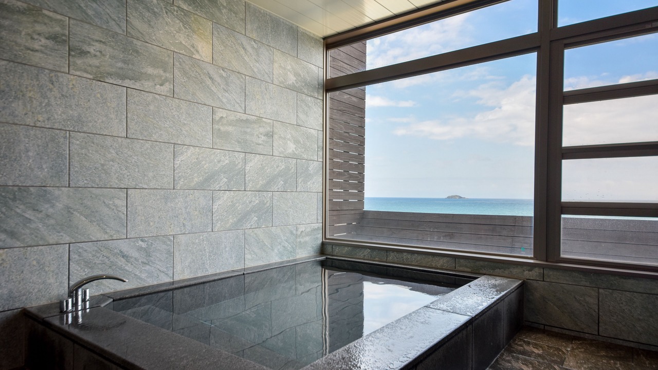 Photo of Bathroom in Hamada