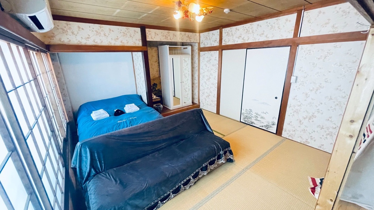 Photo of Bedroom in Toi