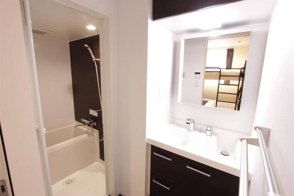 Photo of Bathroom in Higashiueno