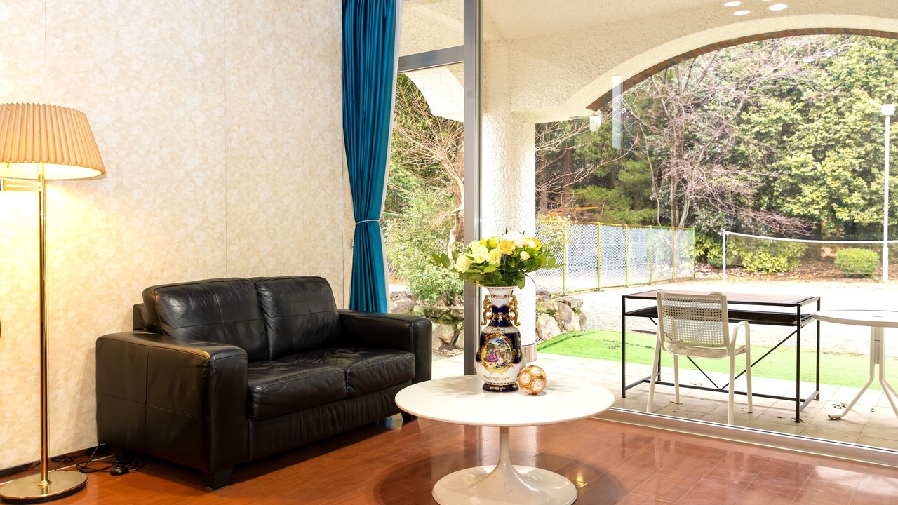 Photo of Livingroom in Ozu