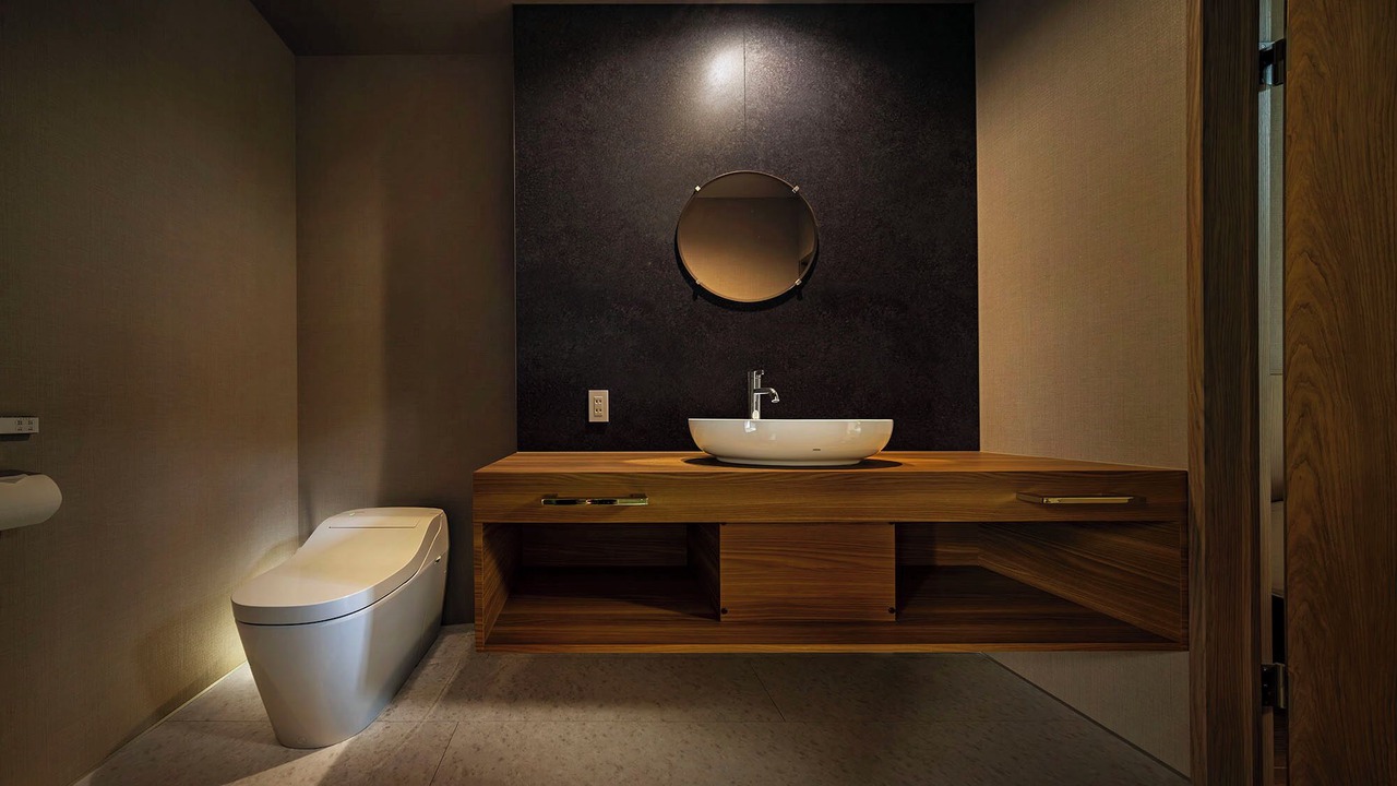Photo of Bathroom in Echo Land