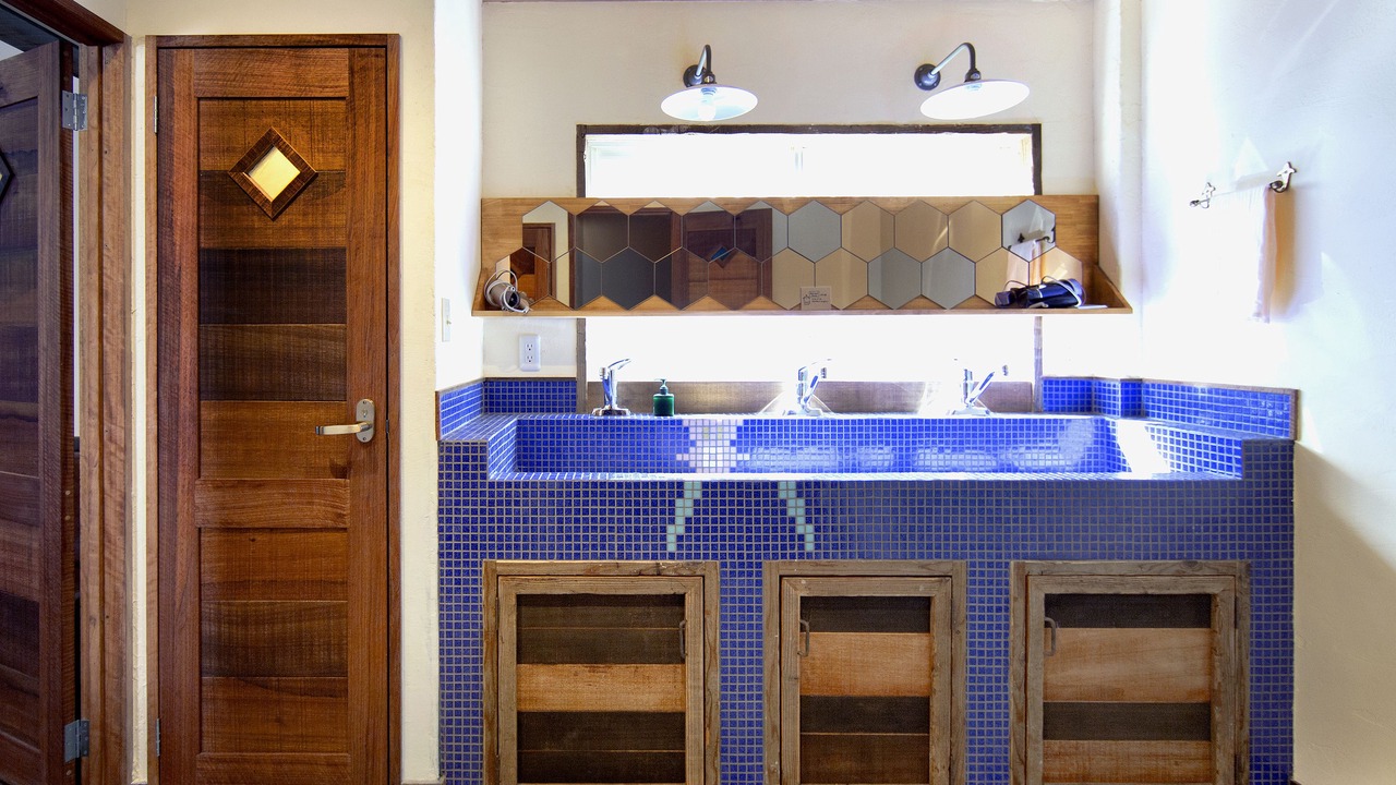 Photo of Bathroom in Shinsekai