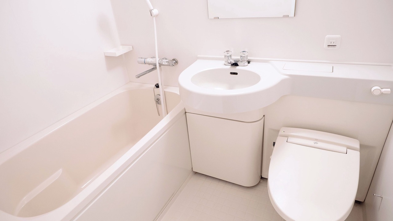 Photo of Bathroom in Enakyo
