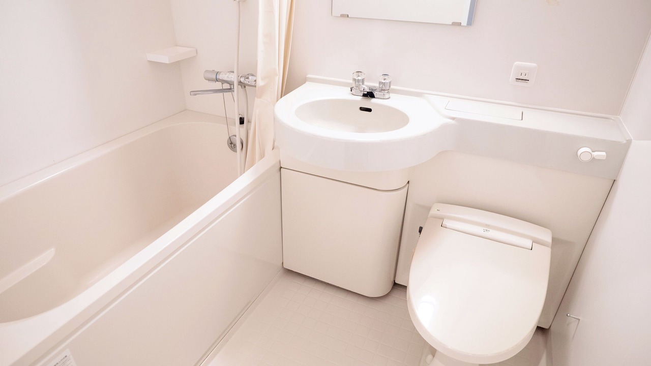 Photo of Bathroom in Enakyo