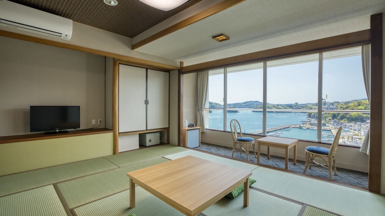 Photo of Bedroom in Toba
