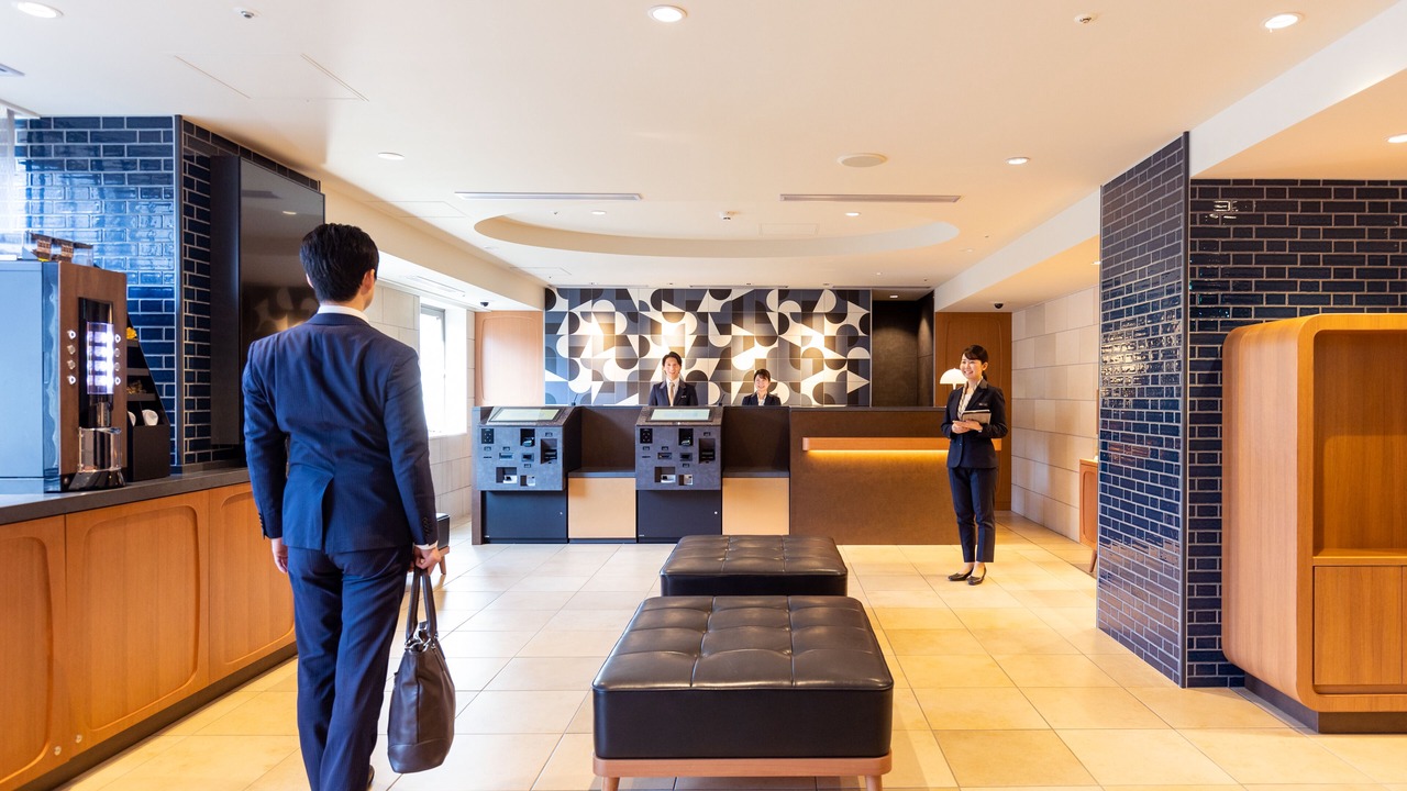 Photo of Others in Akabane