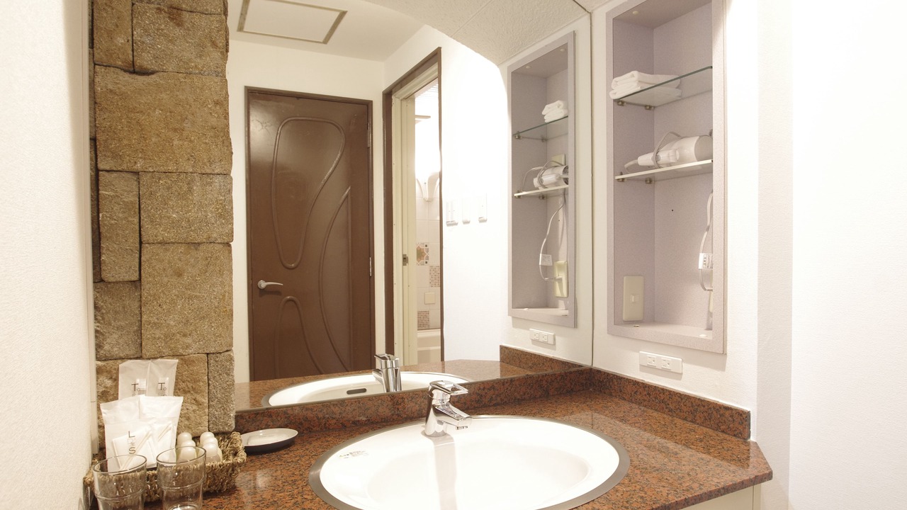 Photo of Bathroom in Kannai