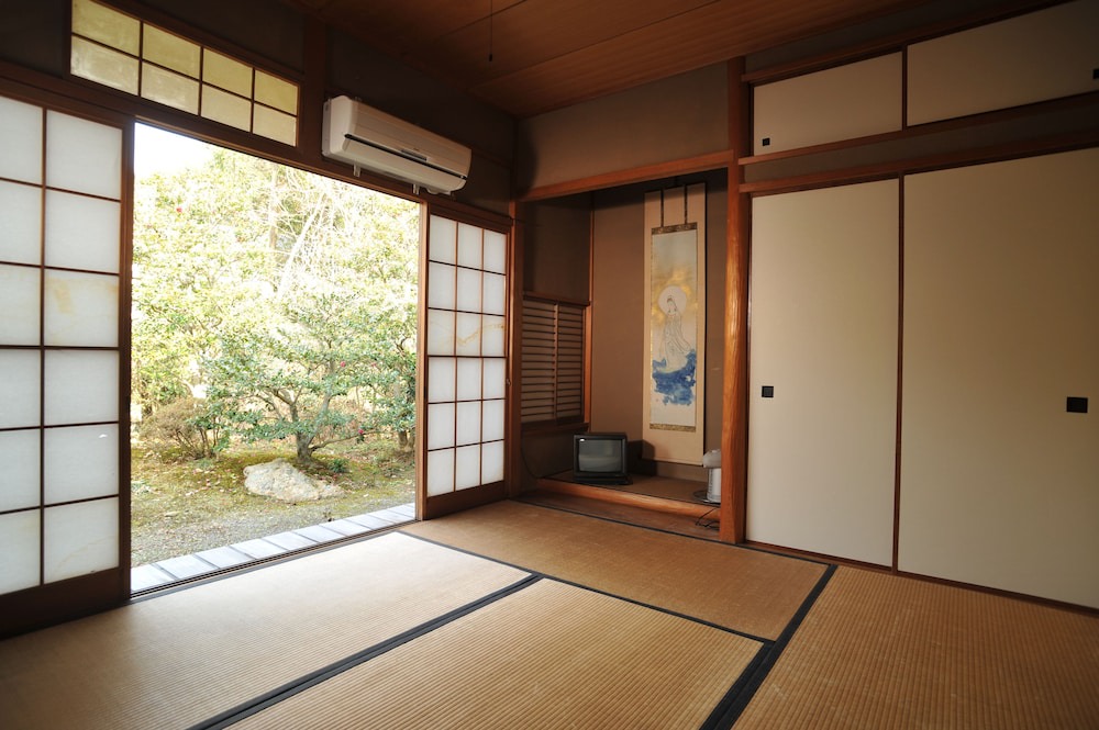 Photo of Bedroom in Ukyo Ward