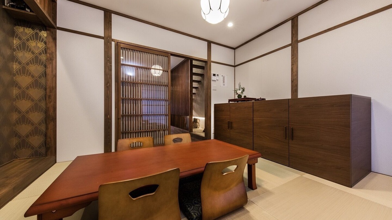 Photo of Others in Minami