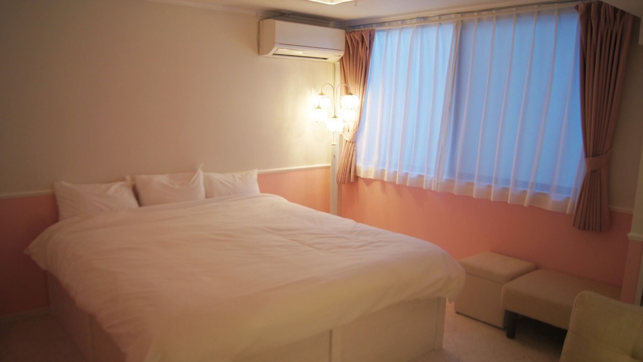 Photo of Bedroom in Abeno