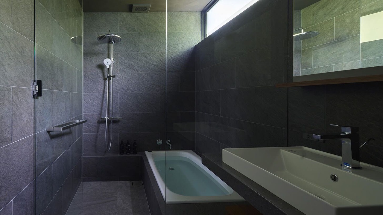 Photo of Bathroom in Enoura
