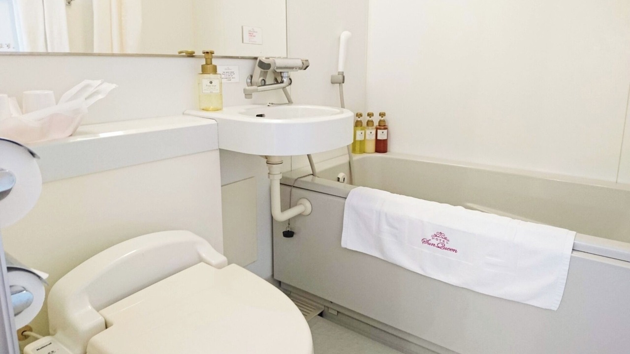 Photo of Bathroom in Asato