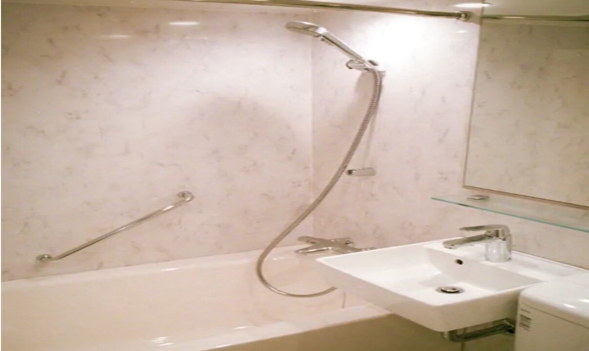 Photo of Bathroom in Ota