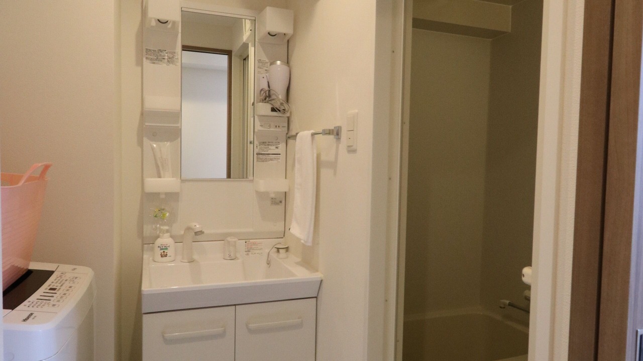 Photo of Bathroom in Hakataekihigashi