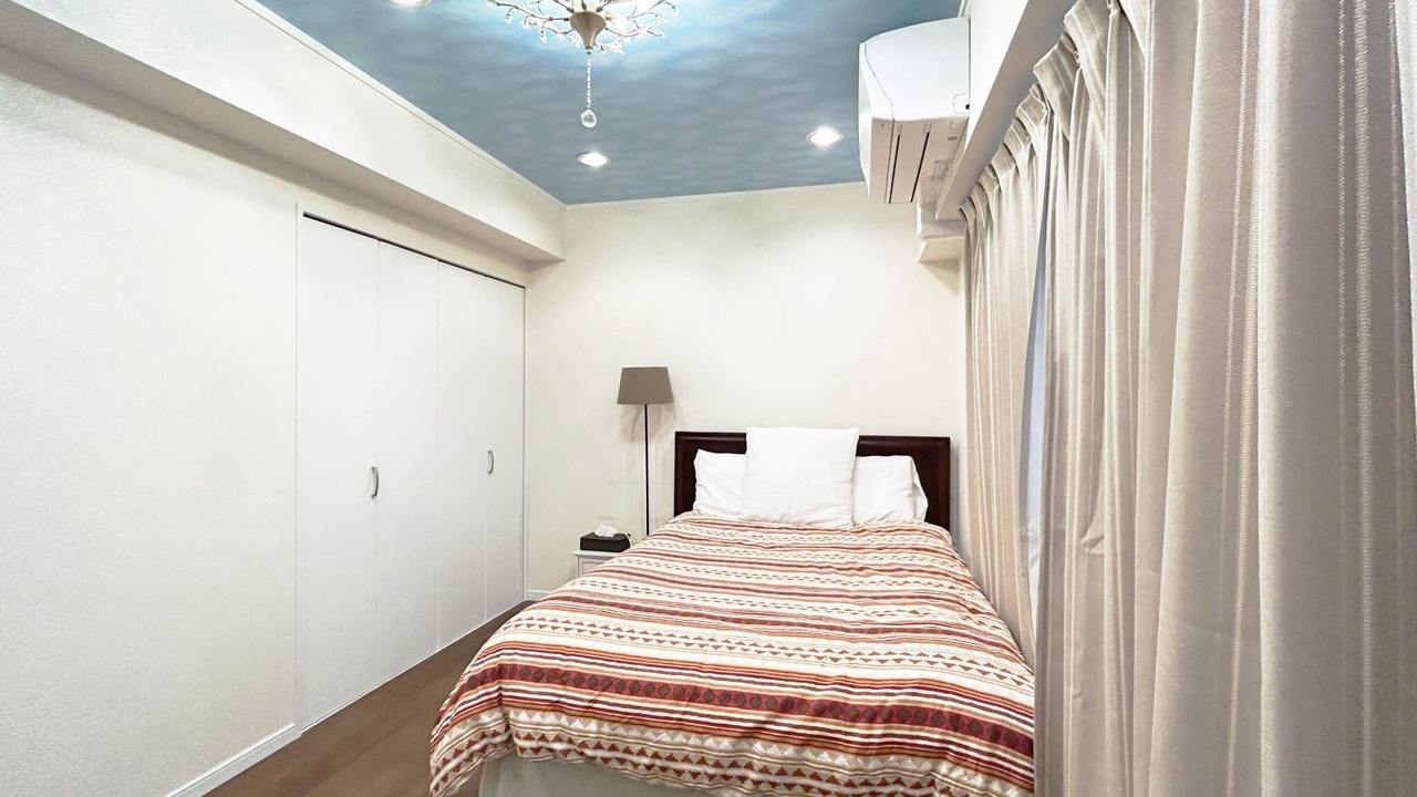 Photo of Bedroom in Onna