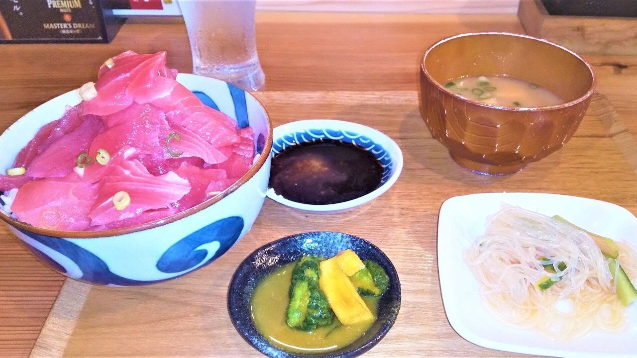 Photo of Others in Akane Cho