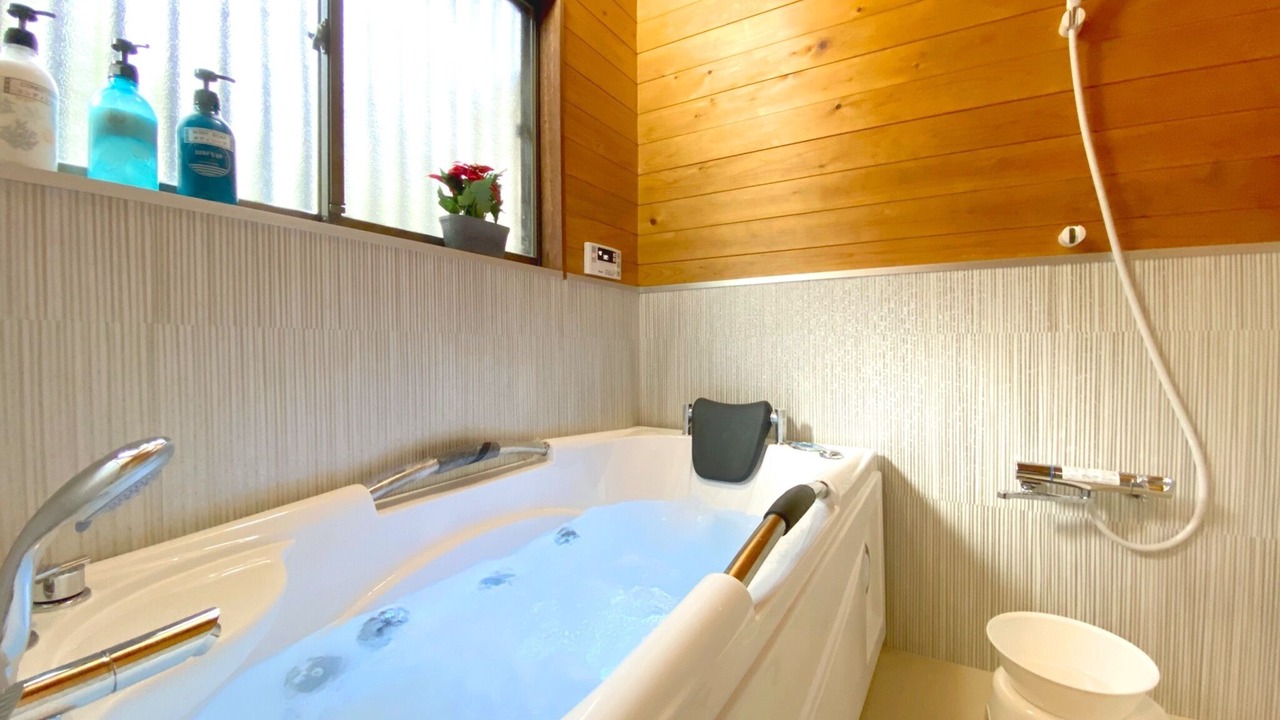 Photo of Bathroom in Oishi