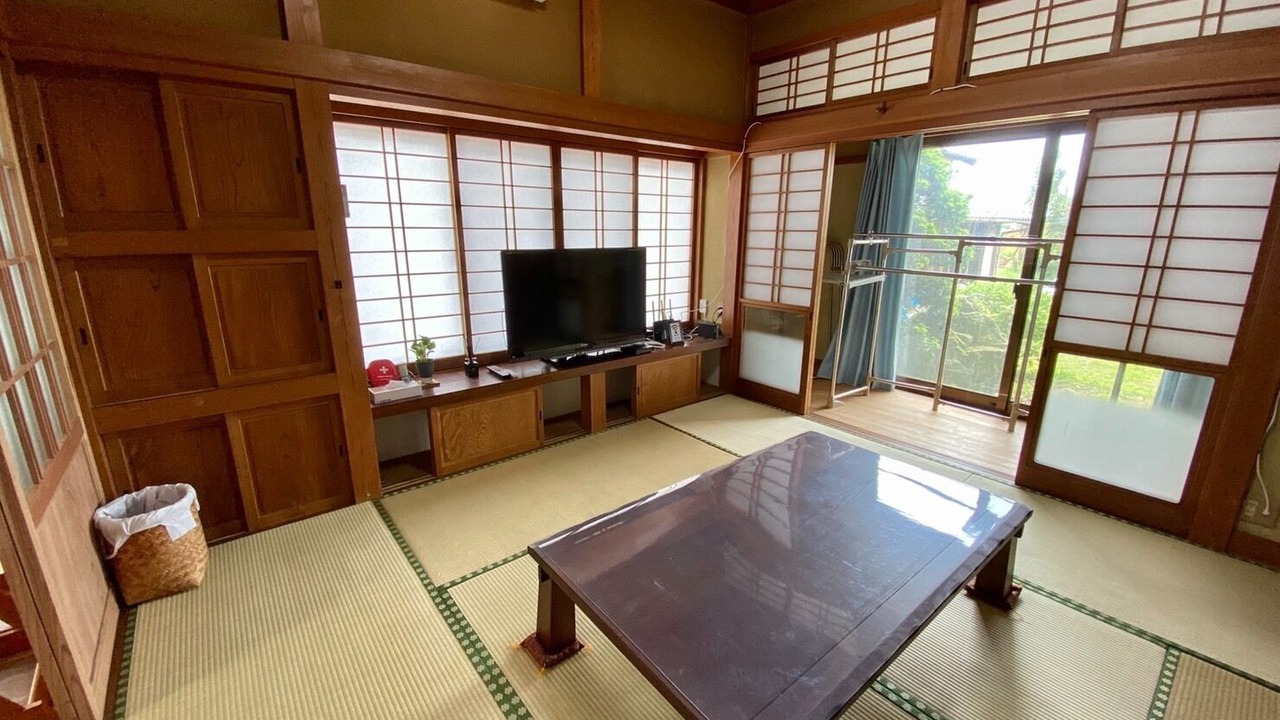 Photo of Others in Yokoshibahikari