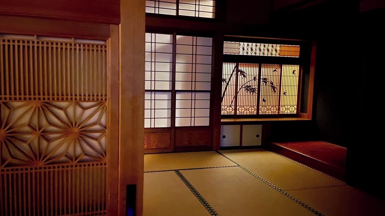 Photo of Others in Yokoshibahikari