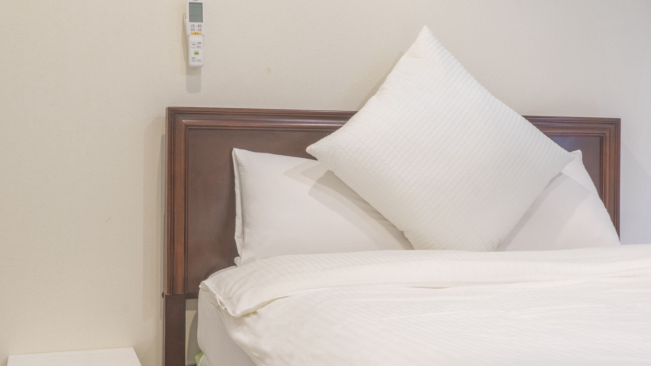 Photo of Bedroom in Onna