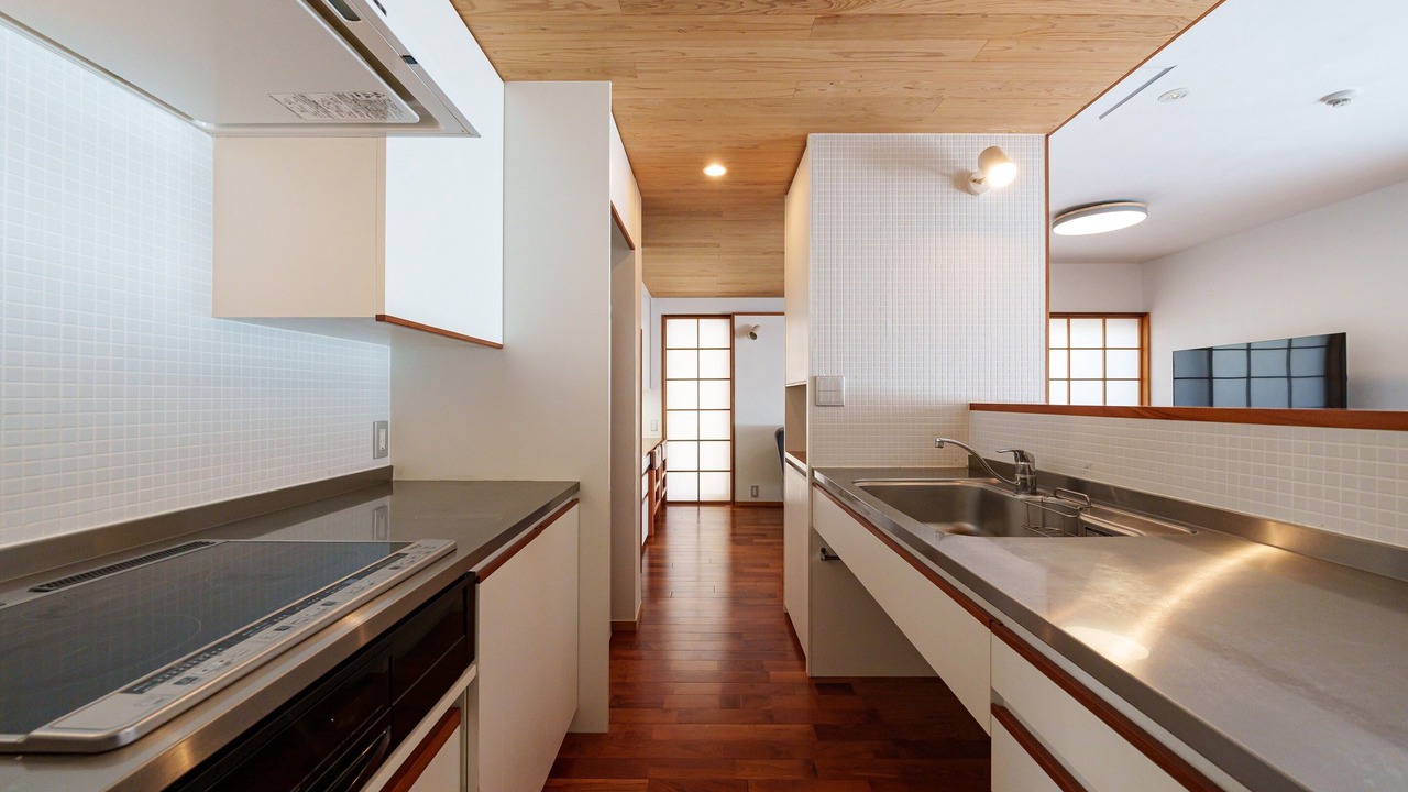 Photo of Kitchen in Kuwae