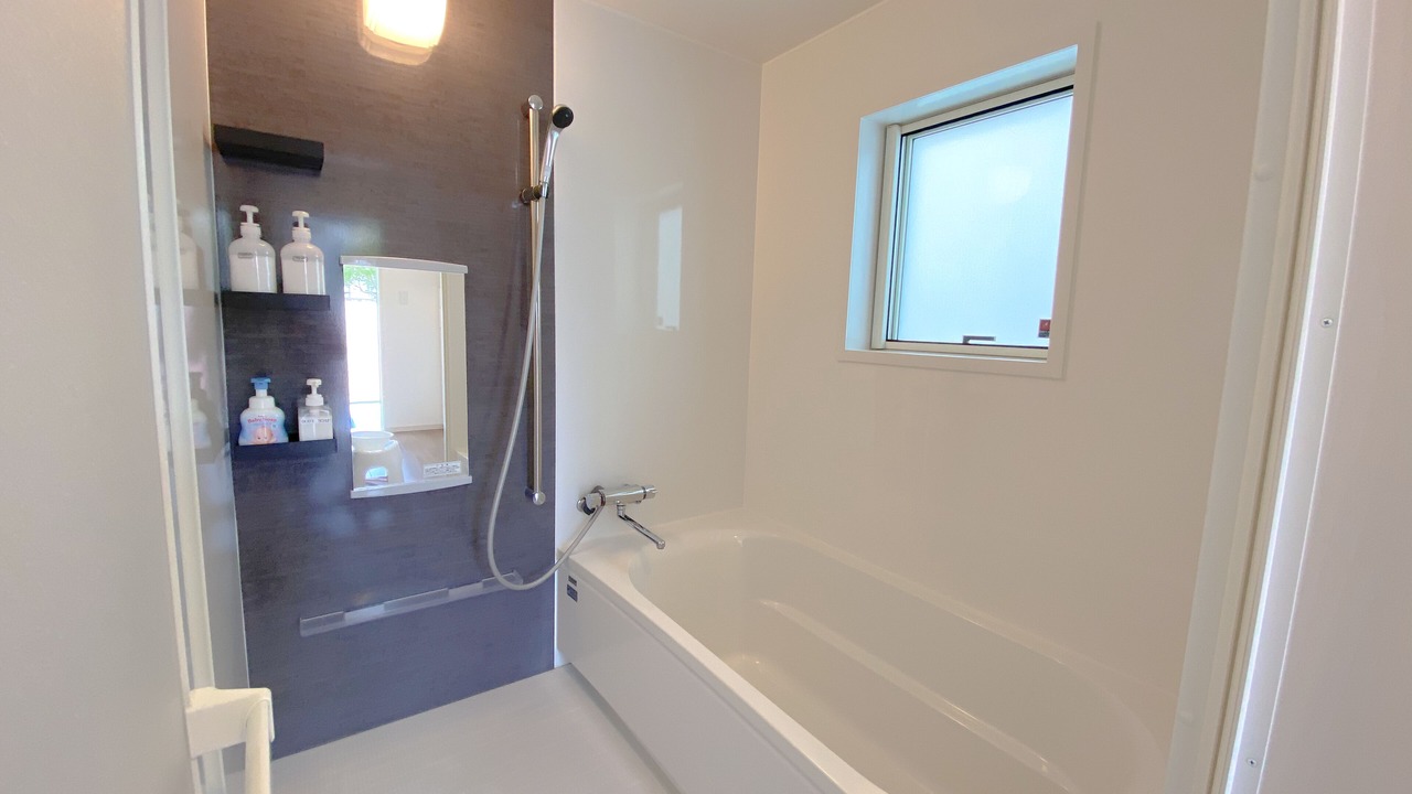 Photo of Bathroom in Onna