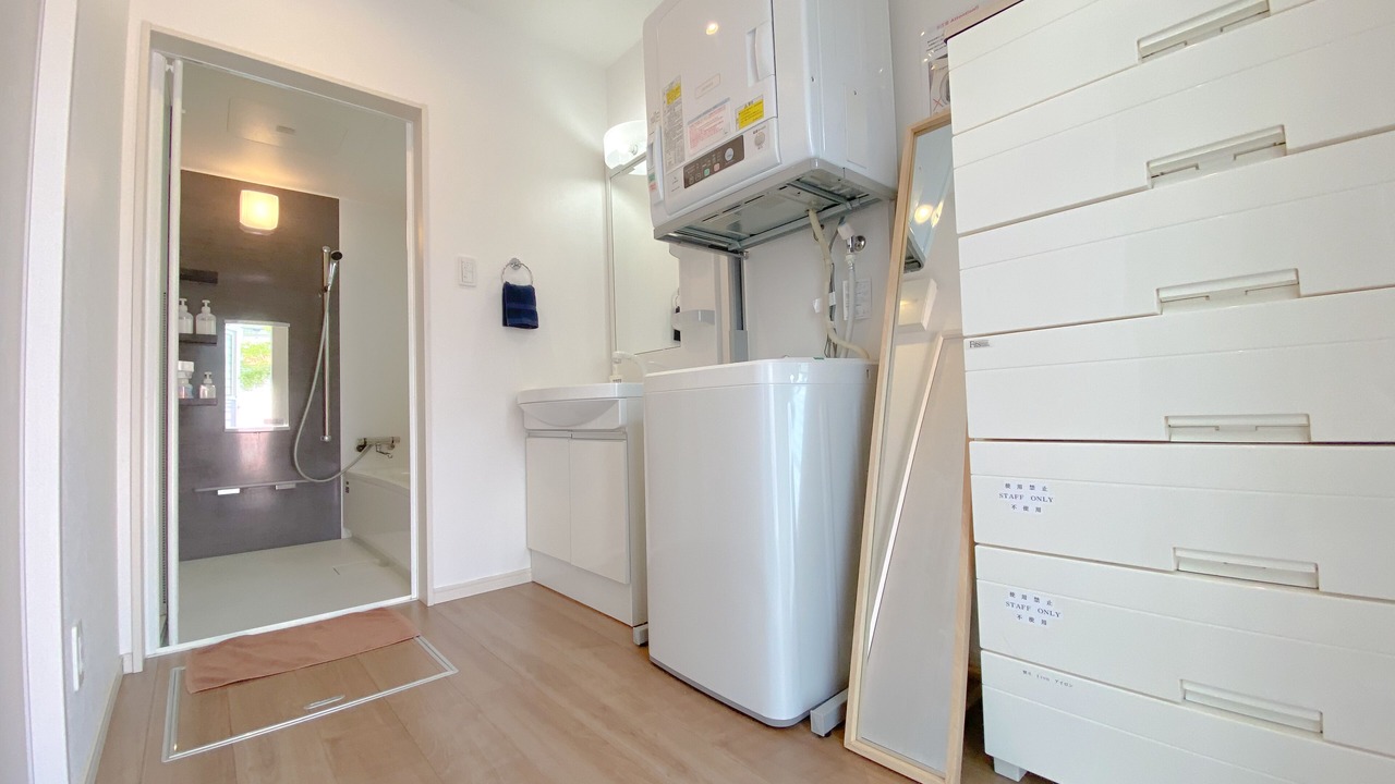 Photo of Bathroom in Onna