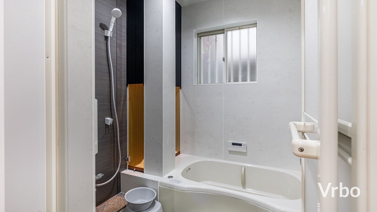 Photo of Bathroom in Minato