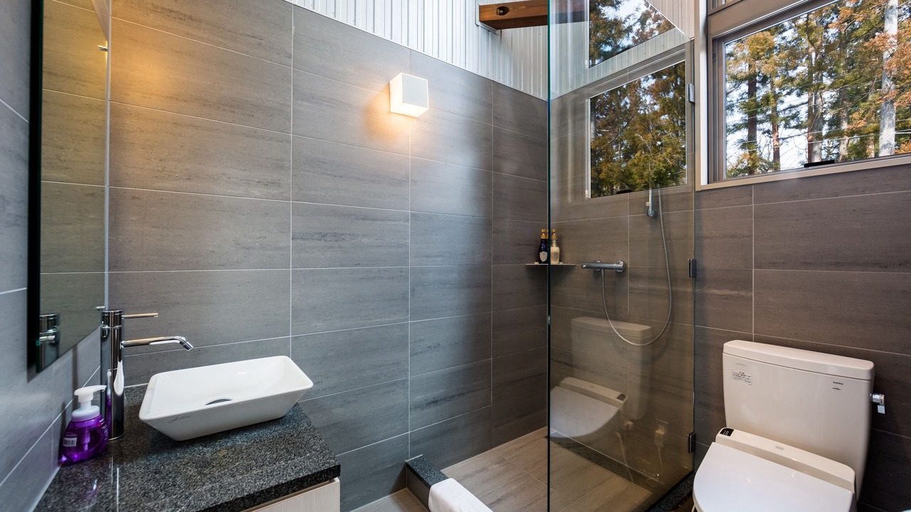 Photo of Bathroom in Happo