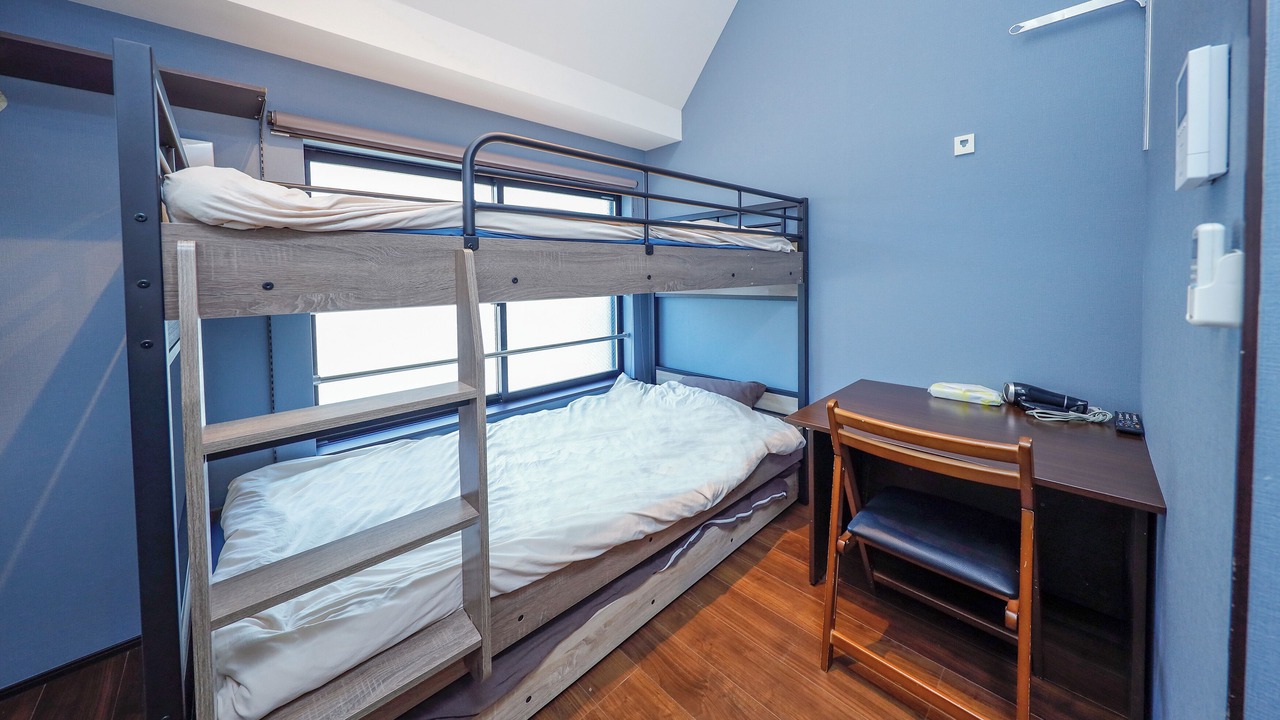 Photo of Bedroom in Sangenjaya