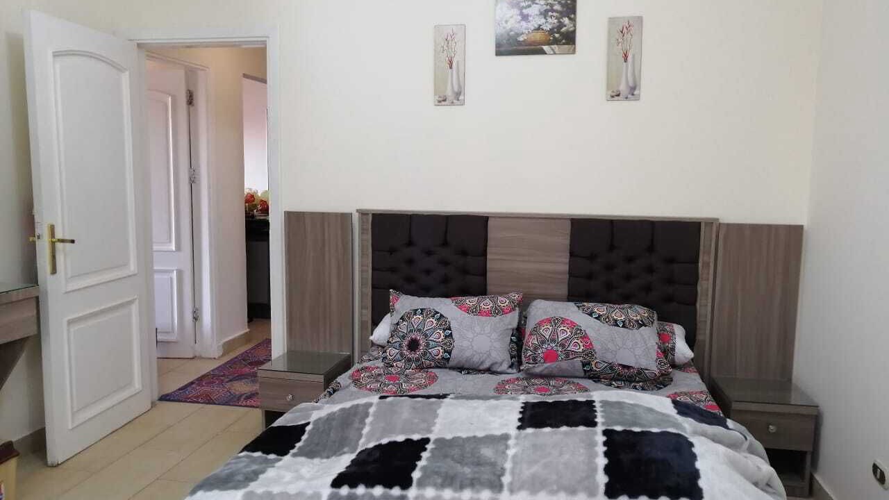 Photo of Bedroom in Corniche Road-Dahar
