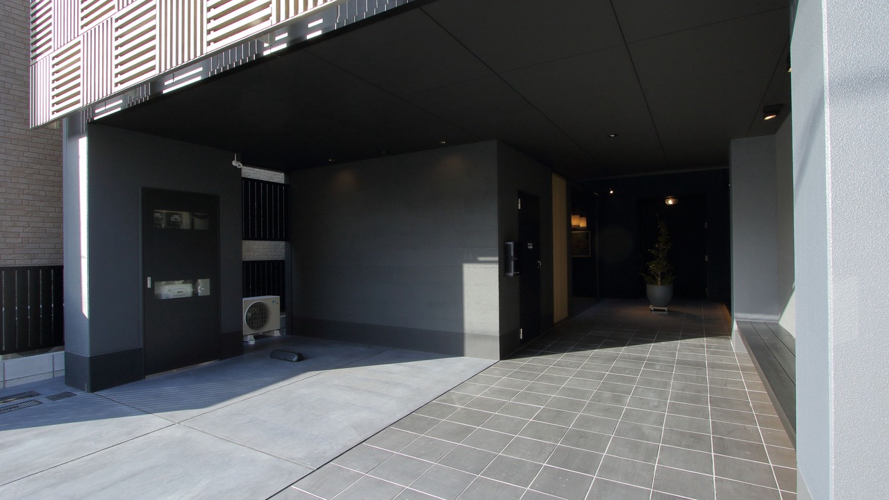 Photo of Others in Minami