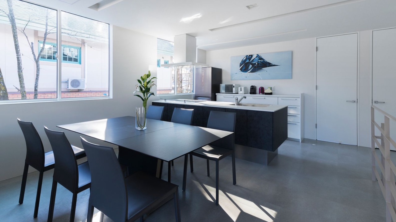 Photo of Livingroom in Echo Land