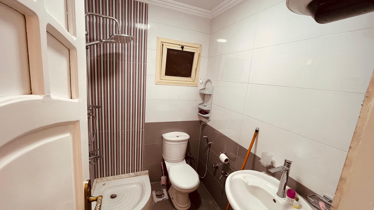 Photo of Bathroom in Ar-Raml 1