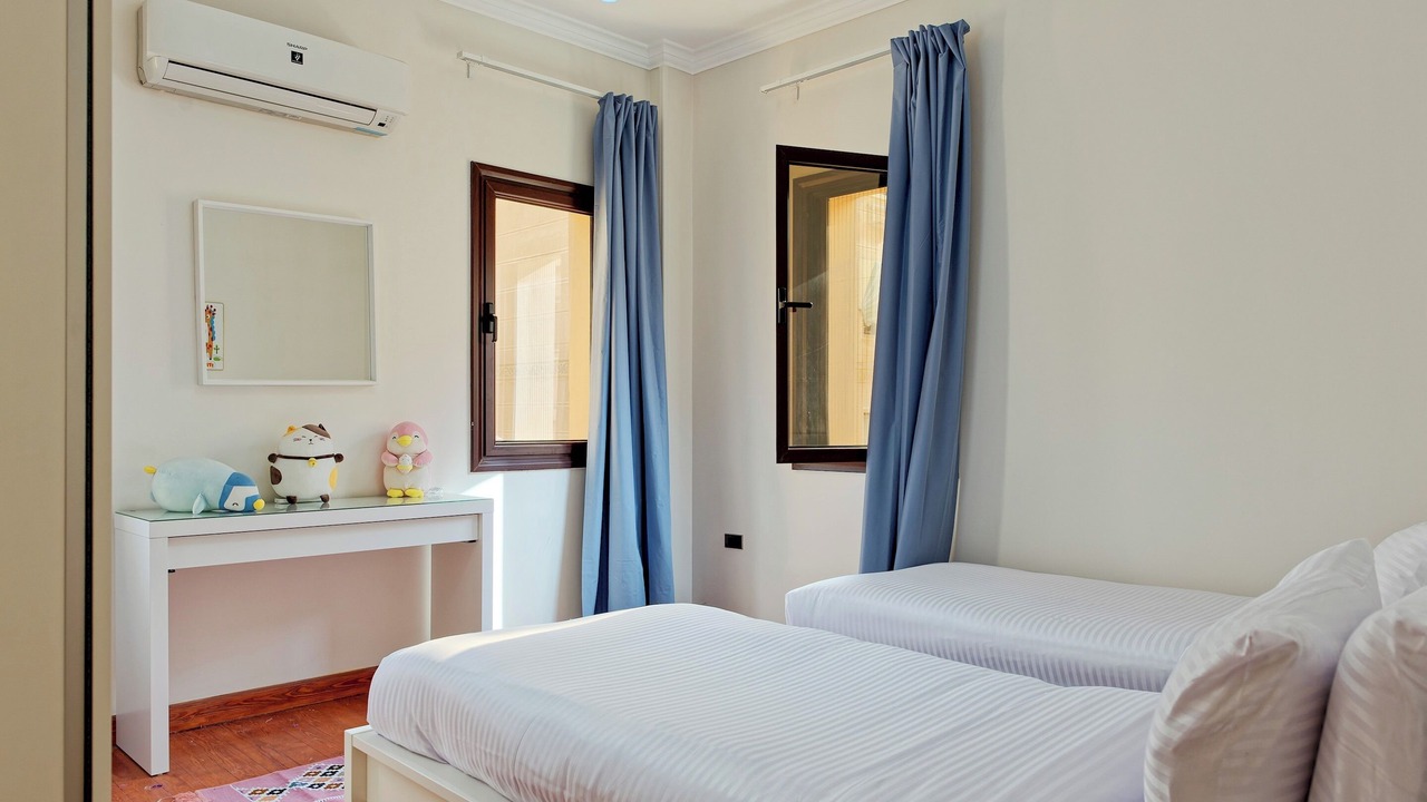 Photo of Bedroom in Sheikh Zayed City