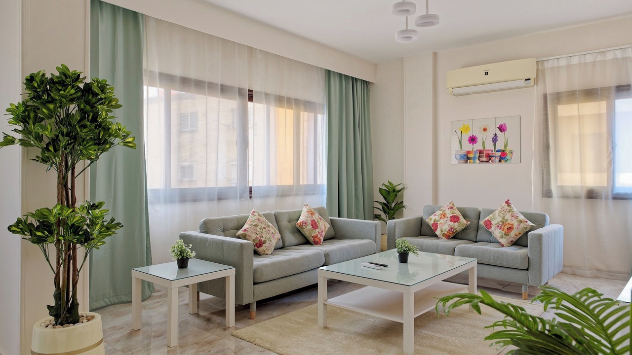 Photo of Livingroom in Sheikh Zayed City